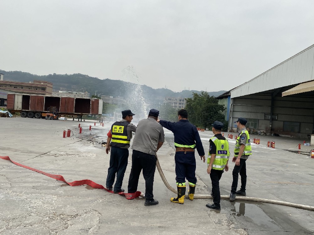 广东局联合省消防救援总队部署进一步加强全省邮政业消防安全工作
